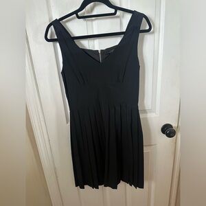 Marc Jacobs black silk dress. Size: 2